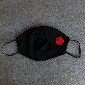 Custom designed REUSABLE 🌸 black face mask
